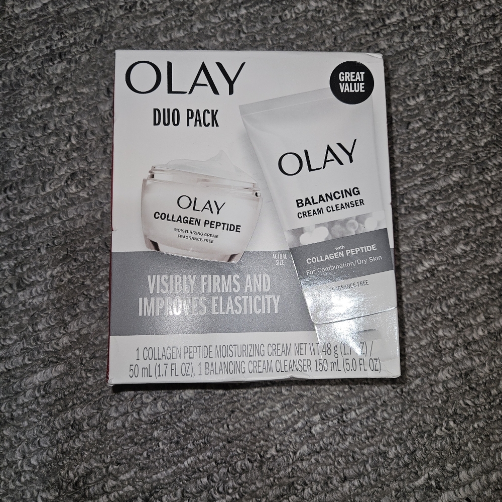OLAY Duo Pack with Collagen Peptide Moisturizer and Cream Cleanser